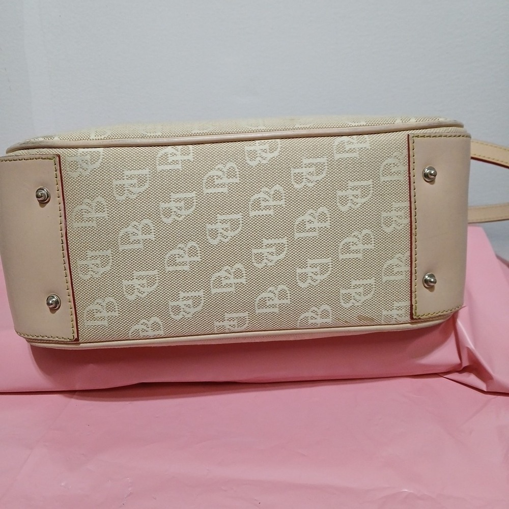 Dooney & Bourke Classic Ivory Satchel Push Lock Detachable Strap Vintage Y2K - Picture 10 of 16